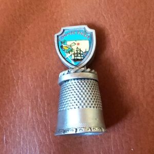 Vintage Connecticut Thimble Travel Metal 2mm x 4mm Souvenir Collectible